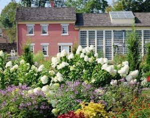 Garden Tour Fundraiser to Benefit Tuscarawas Public Library System